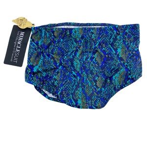 NWT Miraclesuit Multi Colored Skort Bottoms